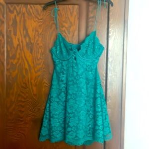 For love and lemons slip